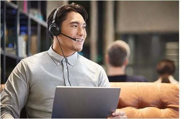 20250701154546_jabra_evolve2_30_se_stereo_headphones_usb_usb_c_microphone_28mm_drivers_uc_certified_black.jpeg Jabra Headset 23189-989-779 / Evolve2 30 SE Black - Image 1
